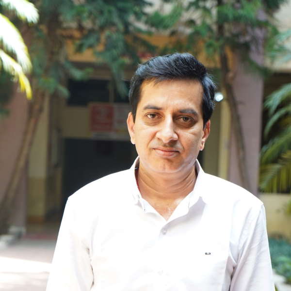 Dr. Devendra Kumar Golhani, SSIPS